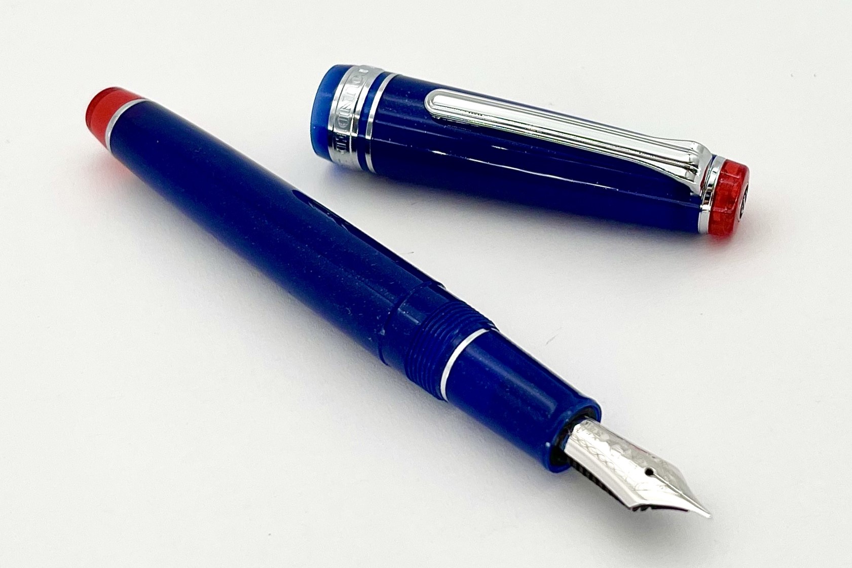 SailorProgearSlimSunsetOvertheOceanFountainPen_E